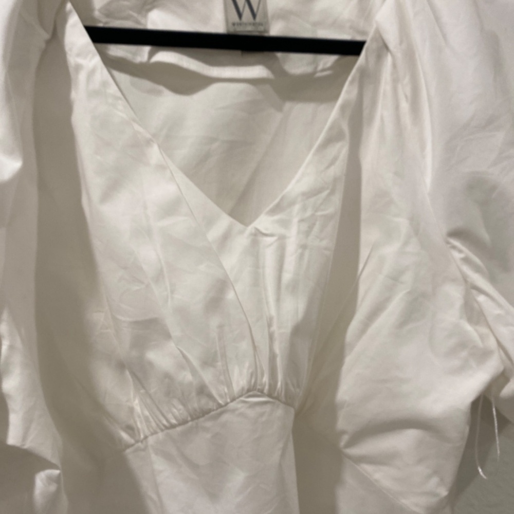 Worthington woman’s Size large puffer sleeve white top. - Picture 6 of 9
